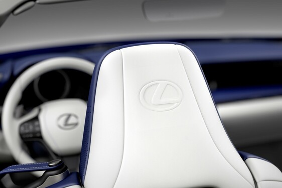 LEXUS LC 500 CONVERTIBLE
