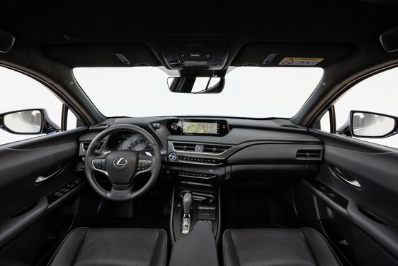 UX 300e