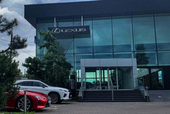 Nowy salon Lexus Radość