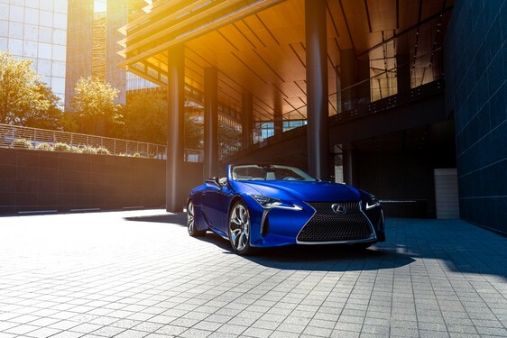 LEXUS LC CONVERTIBLE REGATTA EDITION 