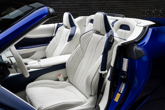 LEXUS LC CONVERTIBLE REGATTA EDITION 