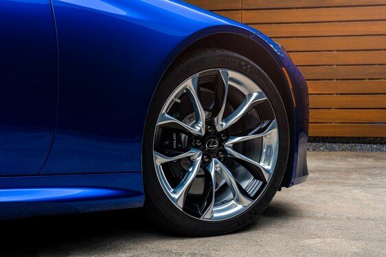 LEXUS LC CONVERTIBLE REGATTA EDITION 