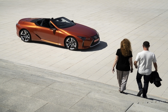 2021 LC 500 CONVERTIBLE ROADTRIP IMAGES