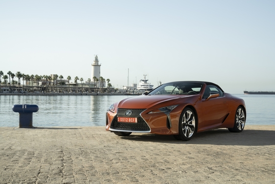 2021 LC 500 CONVERTIBLE ROADTRIP IMAGES