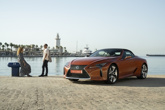 2021 LC 500 CONVERTIBLE ROADTRIP IMAGES