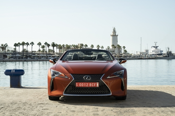 2021 LC 500 CONVERTIBLE ROADTRIP IMAGES