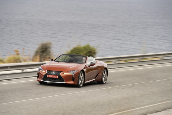 2021 LC 500 CONVERTIBLE ROADTRIP IMAGES