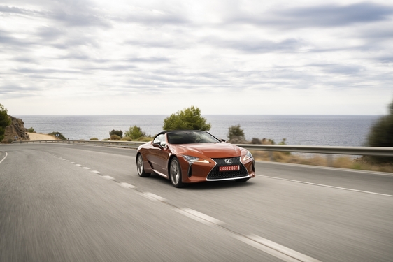 2021 LC 500 CONVERTIBLE ROADTRIP IMAGES