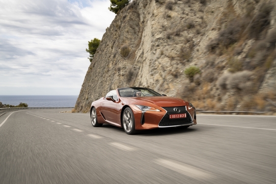 2021 LC 500 CONVERTIBLE ROADTRIP IMAGES