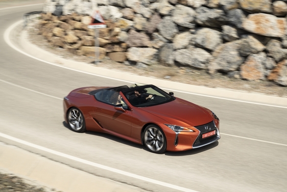 2021 LC 500 CONVERTIBLE ROADTRIP IMAGES