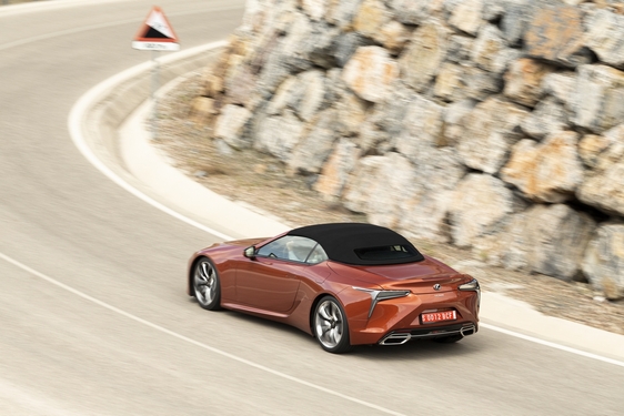 2021 LC 500 CONVERTIBLE ROADTRIP IMAGES