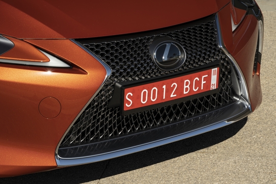 2021 LC 500 CONVERTIBLE ROADTRIP IMAGES