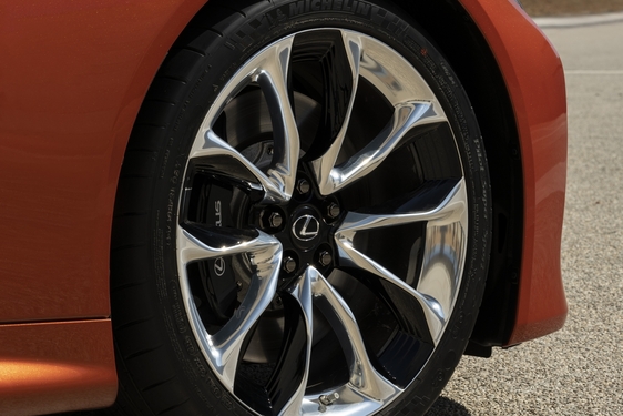2021 LC 500 CONVERTIBLE ROADTRIP IMAGES