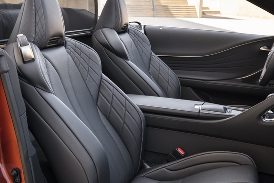 2021 LC 500 CONVERTIBLE ROADTRIP IMAGES