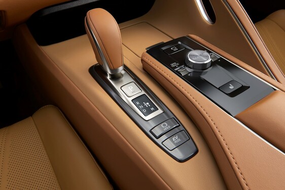 Lexus LC 2024