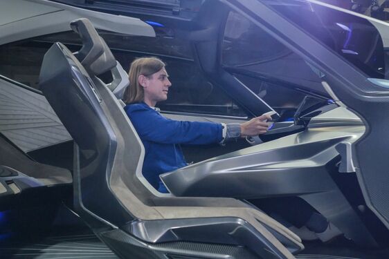 LEXUS’ “SENSES ELECTRIFIED”