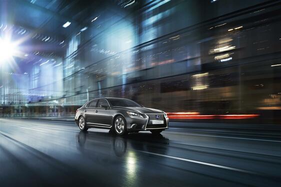 Lexus LS 600h 2012