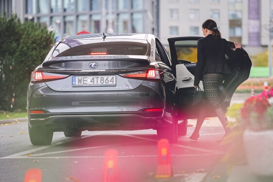 LEXUS AUTEM NAJLEPSZYCH SKRZYPKÓW MŁODEGO POKOLENIA NA ŚWIECIE