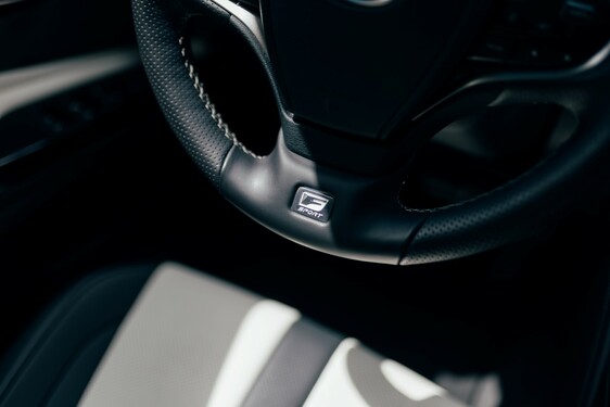 Lexus ES 2021