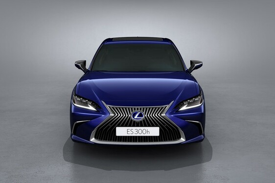 Lexus ES 2019