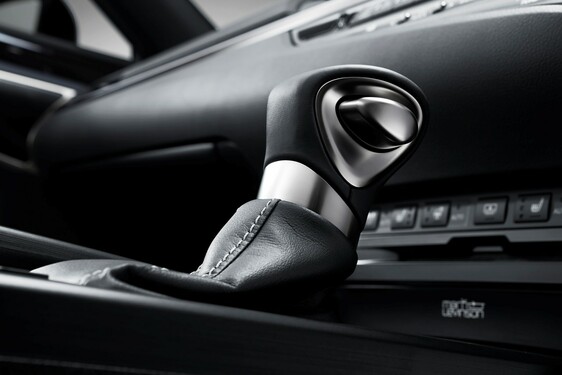 Lexus ES 2019