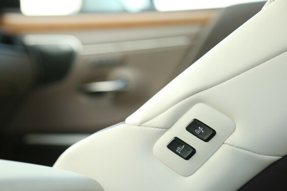 Lexus ES 2019