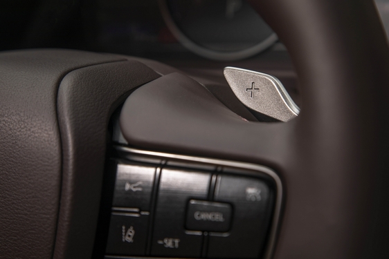 Lexus ES 2019