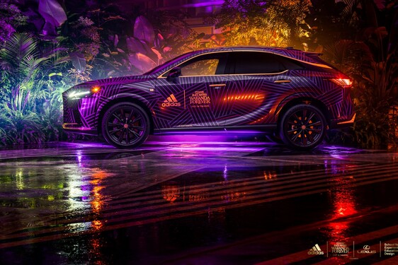 LEXUS RX WEDŁUG ADIDASA