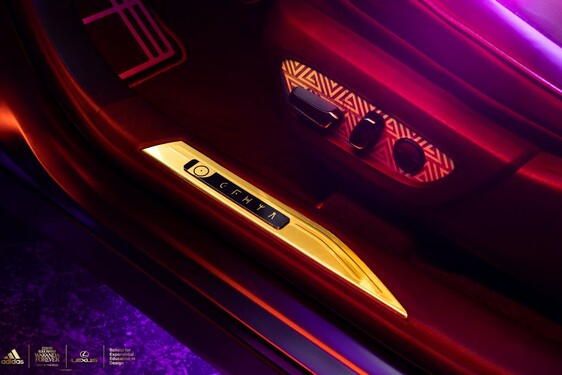 LEXUS RX WEDŁUG ADIDASA