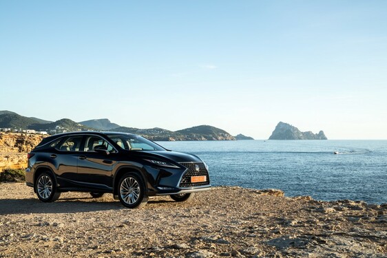 Lexus RX 350 L Deep Blue