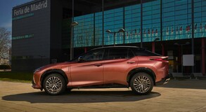 LEXUS ART MONTH