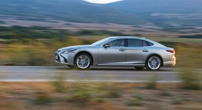 Lexus LS 500h 2018