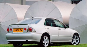 Lexus IS 25 lat