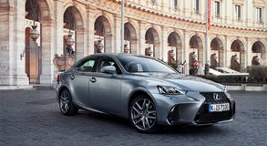 Lexus IS 25 lat