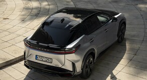 Lexus RZ 2025