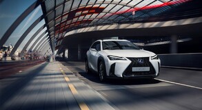 2018 UX F Sport