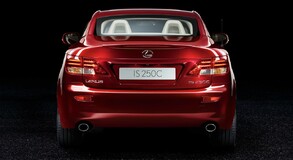 2008 Paris Motor Show – Lexus IS C