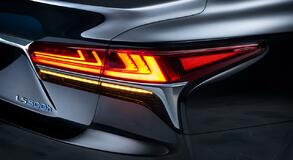 Lexus LS 500h 2018