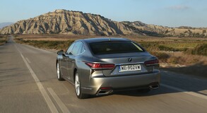 Lexus LS 500h 2018