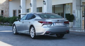Lexus LS 500h 2018