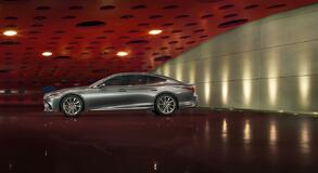Lexus LS 500h 2018