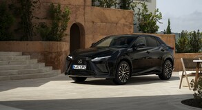 Lexus RZ 2025