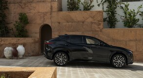 Lexus RZ 2025