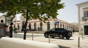 Lexus RZ 2025