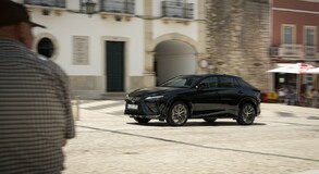Lexus RZ 2025