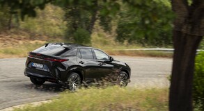Lexus RZ 2025