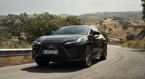 Lexus RZ 2025