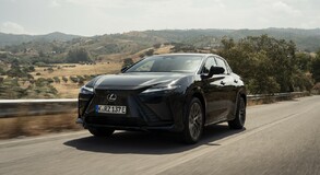 Lexus RZ 2025
