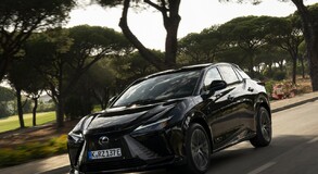 Lexus RZ 2025