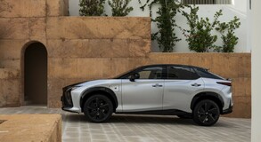 Lexus RZ 2025